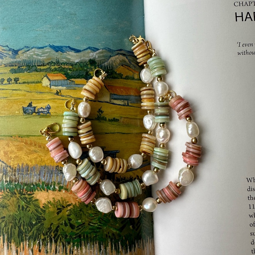 Pearl bracelet set